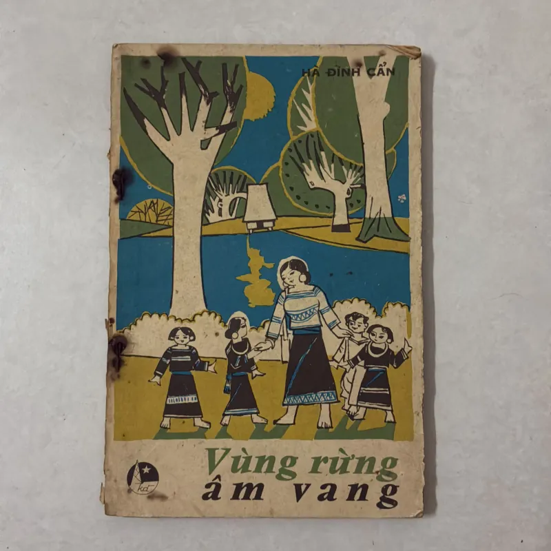 Vùng rừng âm vang - Hà Đình Cẩn - 1979s 934539