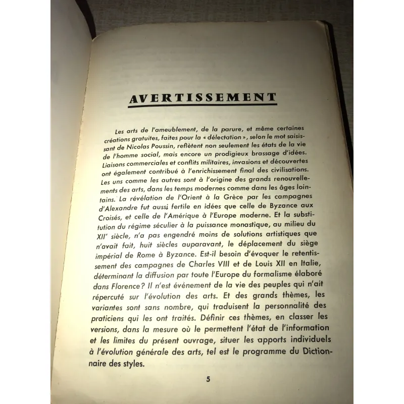 Dictionnaire des styles-Larousse 956856