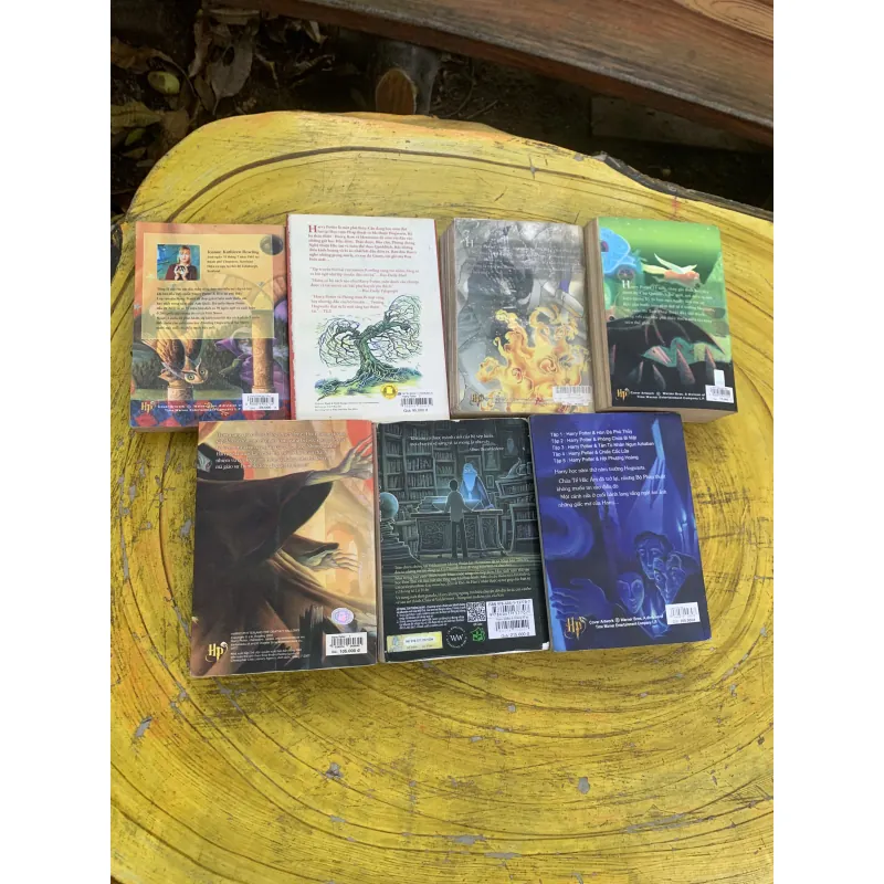 HARRY POTTER BỘ 7 tập - J.K. ROWLING 746394