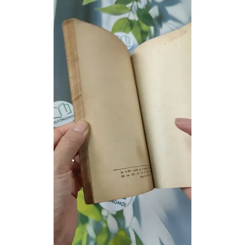 [XƯA] Bàn Về Thư Viện Và Nhà Trường (1986) - Văn Hải 775986