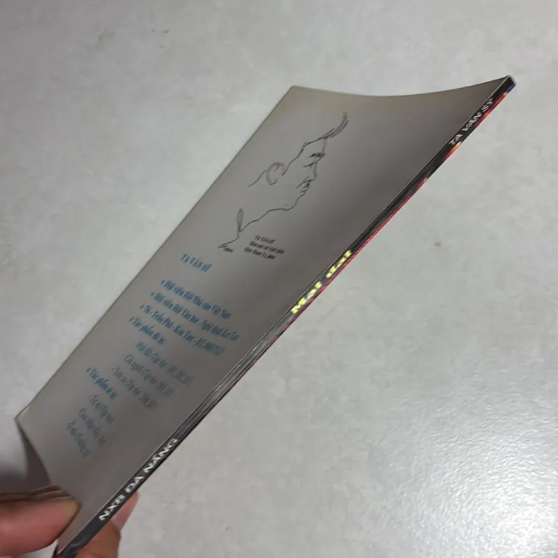 Mặt đất - Tạ Văn Sỹ 777684