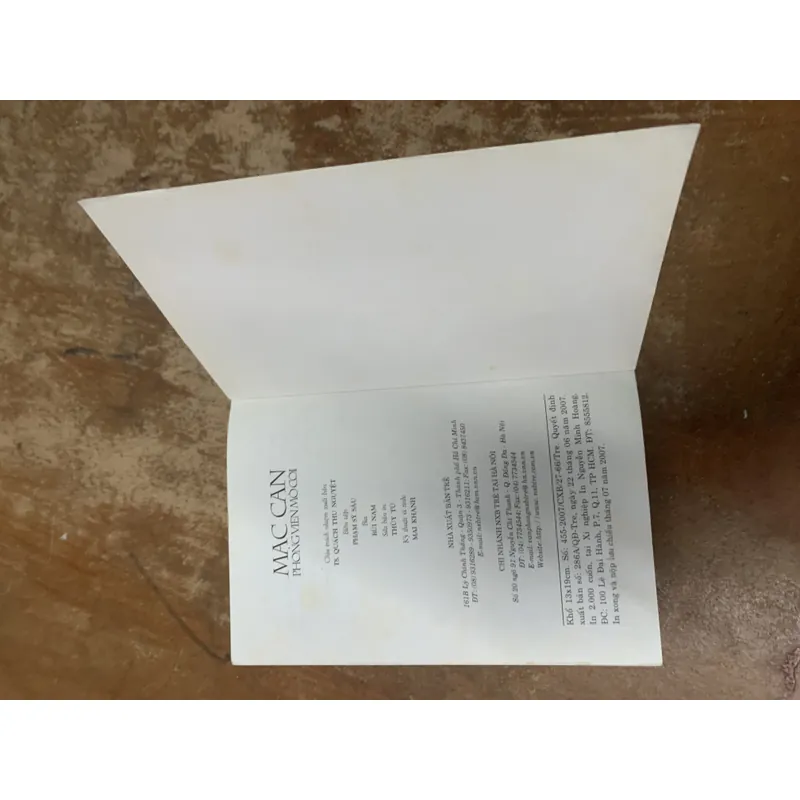 PHÓNG VIÊN MỒ CÔI - MẠC CAN 740965