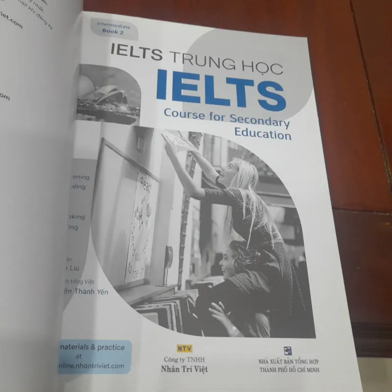 IELTS Course for Secondary Education 1002163