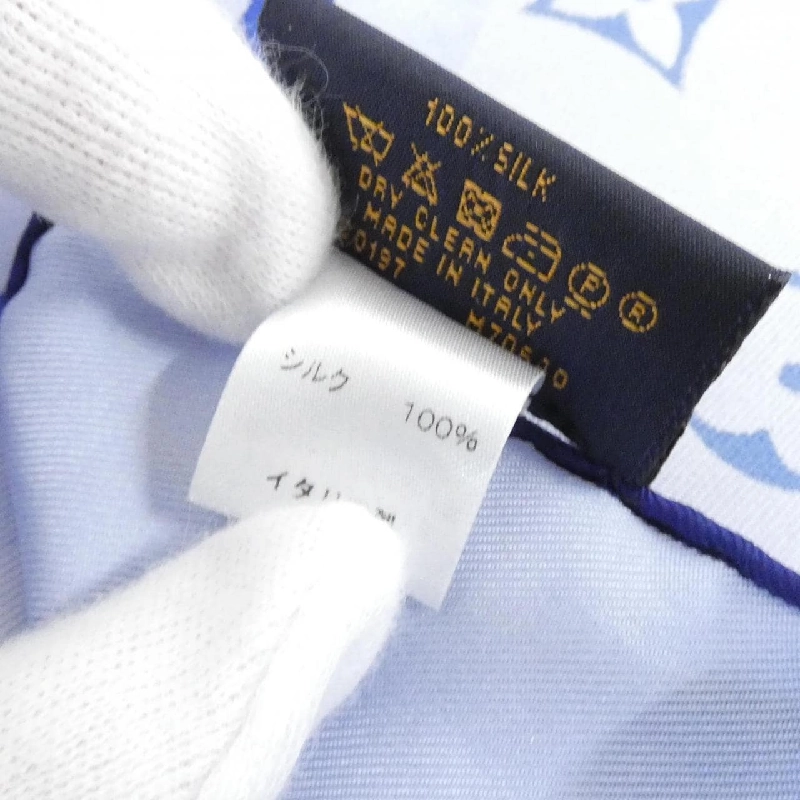 Khăn quàng Louis Vuitton M70640 625280