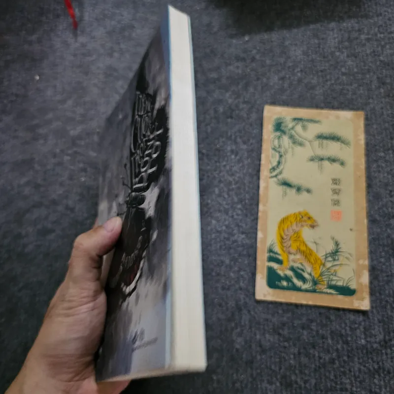 Tiếng cười trong bóng tối - Nabokov 734618