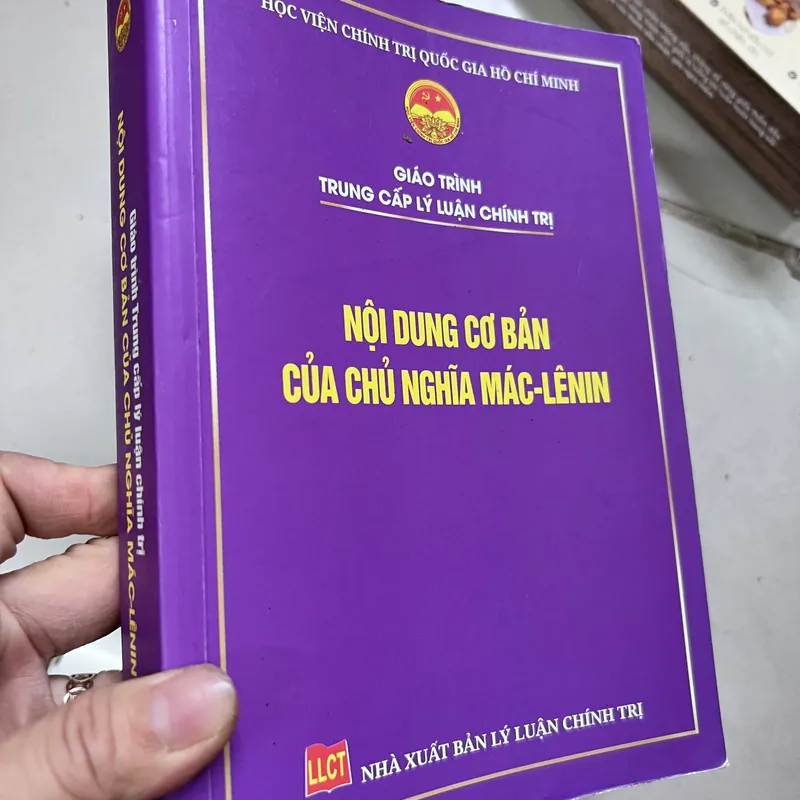 Giáo trình trung cấp lý luận chính trị ( 5 tựa không trùng nhau 674326