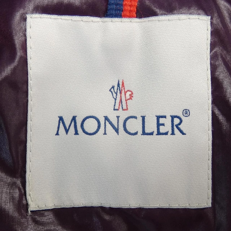 Áo khoác lông vũ MONCLER 635683