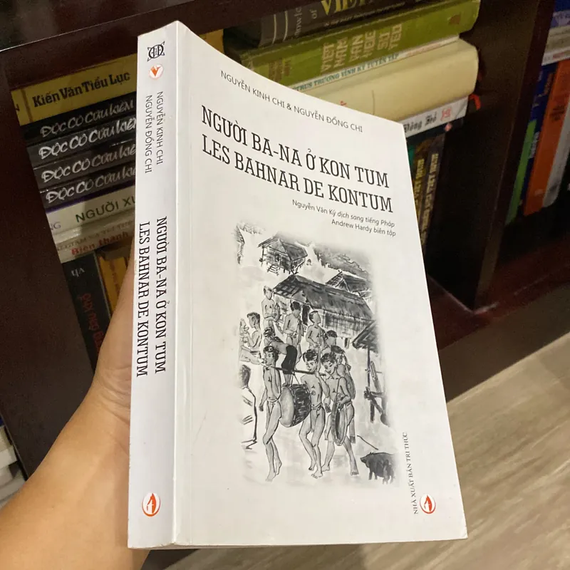 NGƯỜI BA - NA Ở KON TUM 598806