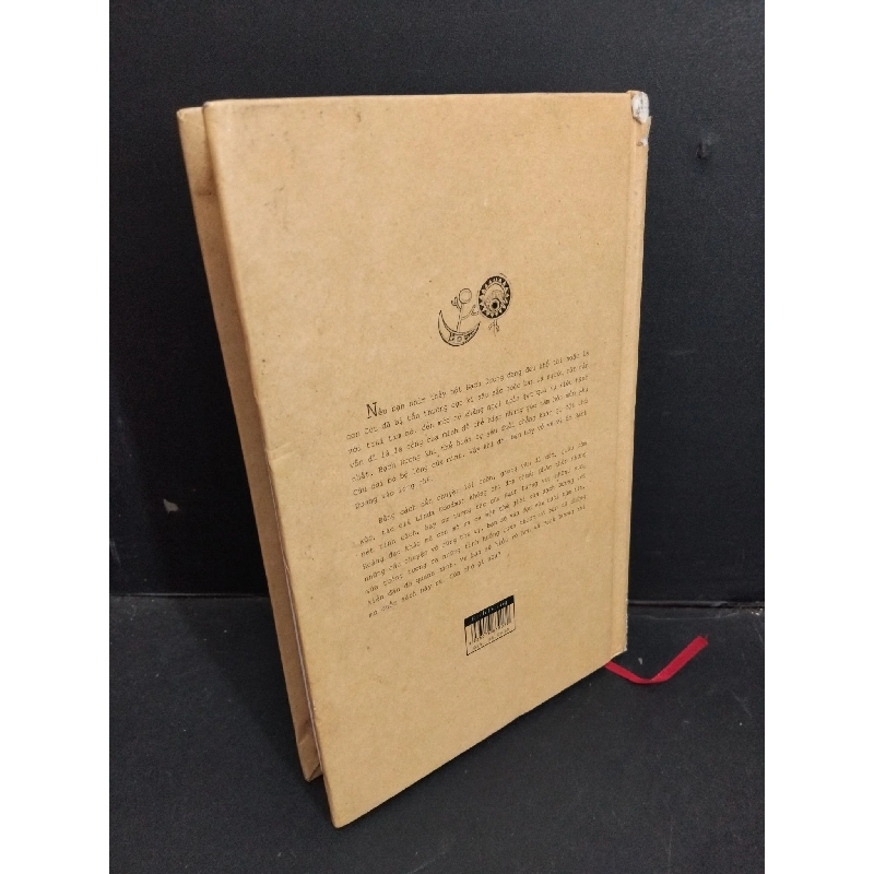 Bạch dương và chuyện tình yêu (bìa cứng) Linda Goodman mới 80% ố, rách gáy 2013 HCM.TN2412 923293