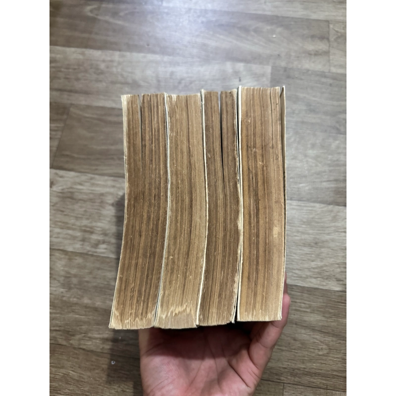Chiến tranh  và hoà bình 545706