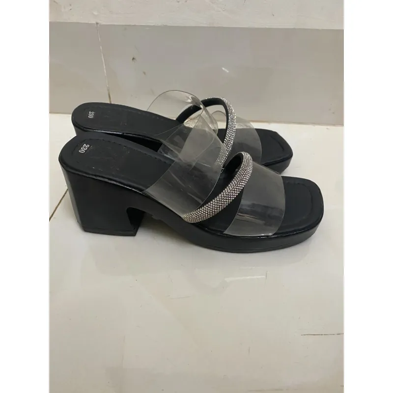 Dép nữ kiểu 1010158