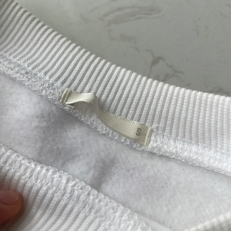 Crop sweater Gu - Áo crop Gu Trắng 1005434