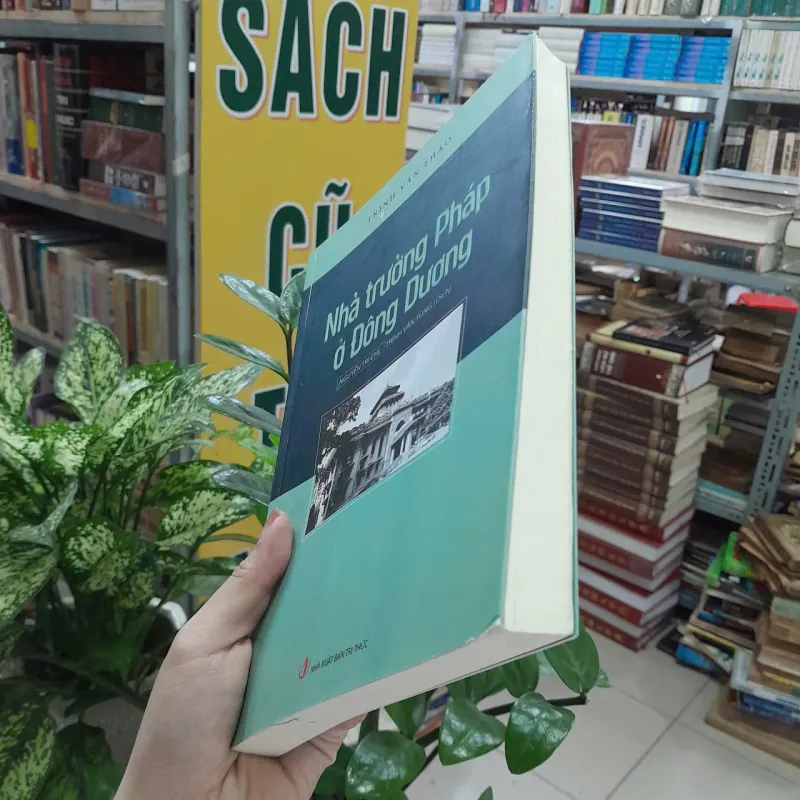 NHÀ TRƯỜNG PHÁP Ở ĐÔNG DƯƠNG - TRỊNH VĂN THẢO 1022176