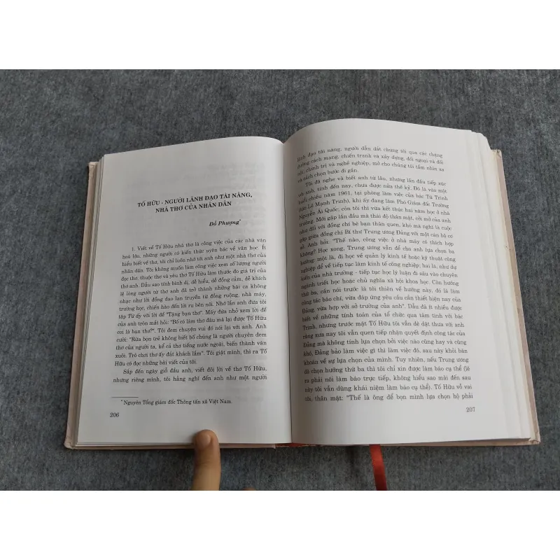 TỐ HỮU: NGƯỜI CỘNG SẢN KIÊN TRUNG, NHÀ VĂN HÓA TÀI NĂNG 572757