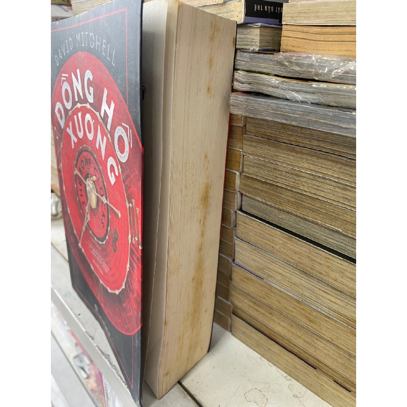 ĐỒNG HỒ XƯƠNG - David Mitchell 463441