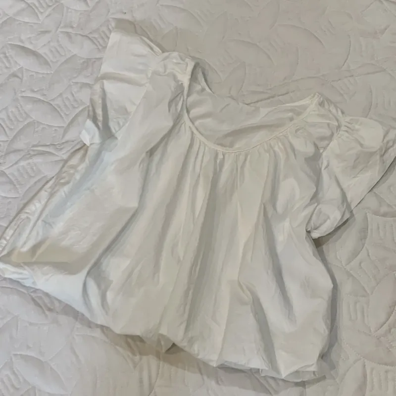 Áo phồng trắng new  992802