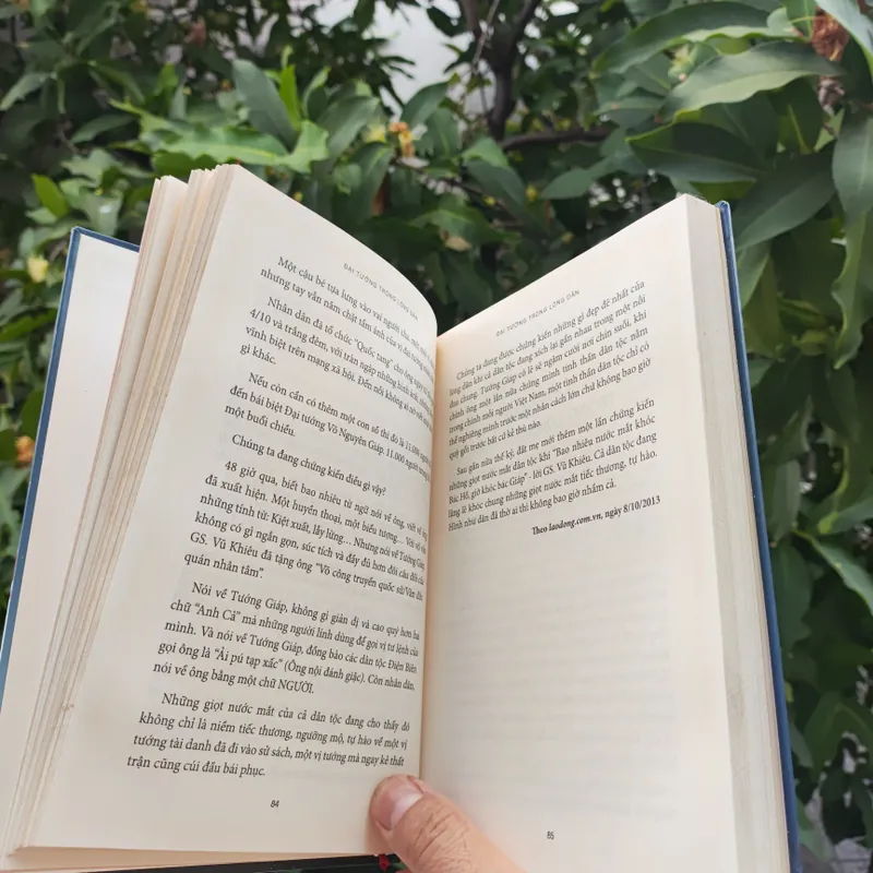 Đại Tướng Trong Lòng Dân - Ấn bản bìa cứng nhà nước đặt hàng 732219