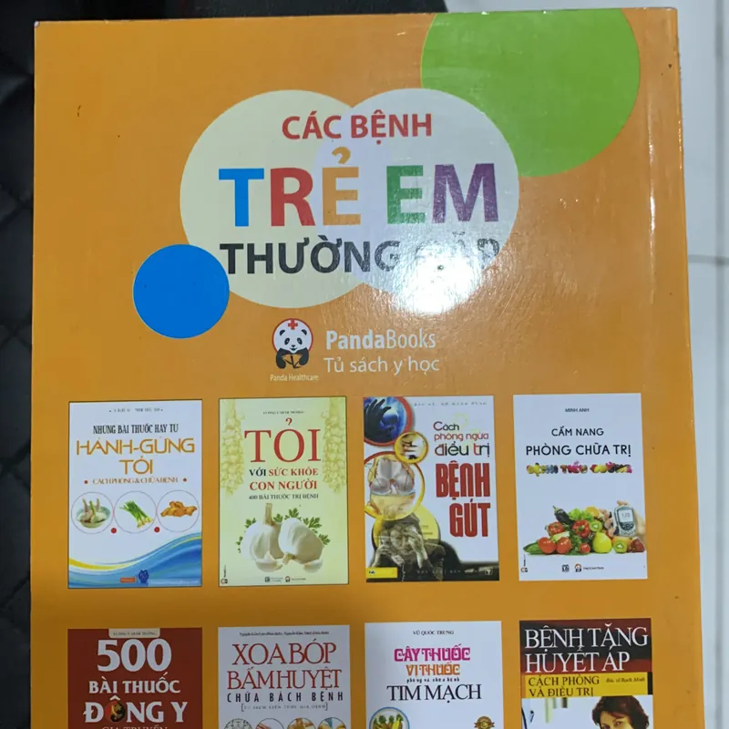 Sách các bệnh trẻ em thường gặp 594385