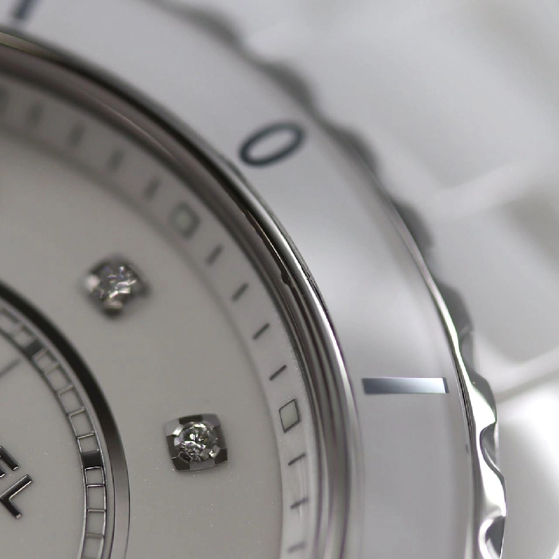 Chanel J12 Caliber 12.1 38mm Gốm 12P H5705 Gốm Tự động - Hàng hiệu Chính hãng 881476