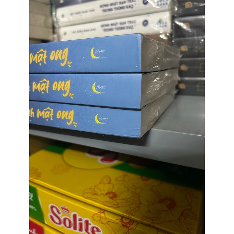 [Ngôn Tình] Sách - Chanh Mật Ong - Bản thường 466271