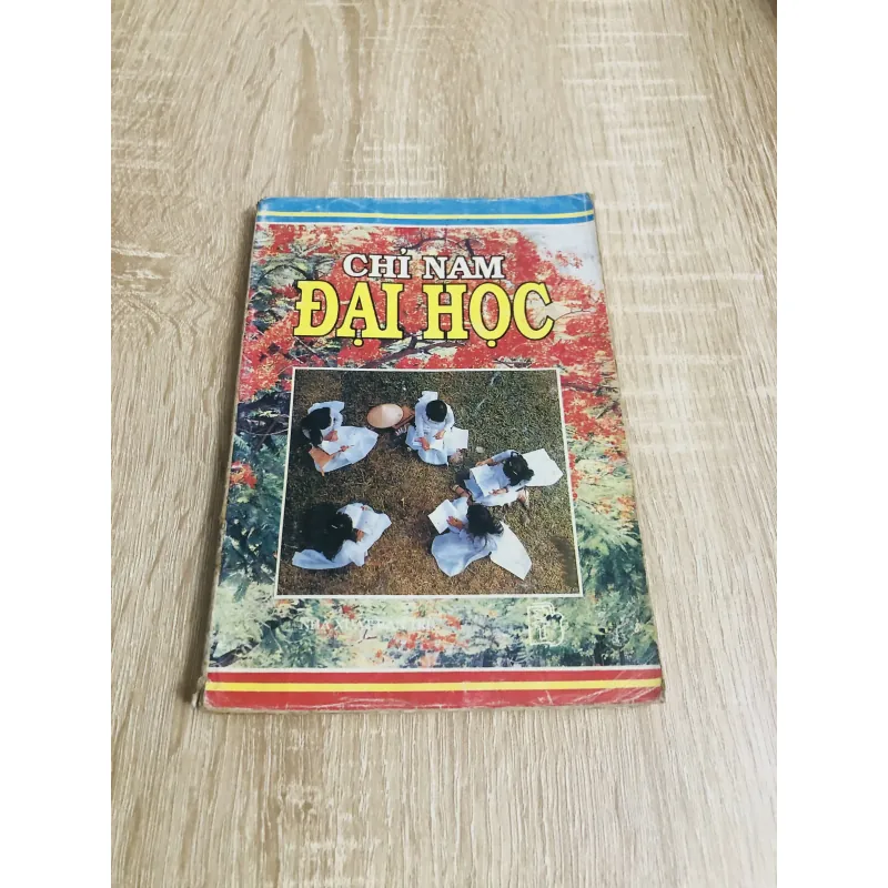 CHỈ NAM ĐẠI HỌC  932007