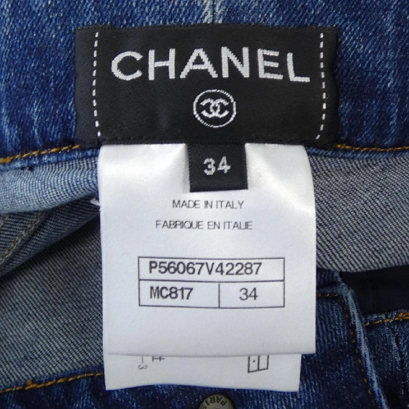 CHANEL P56067V42287 Jeans - Hàng hiệu Authentic 818133