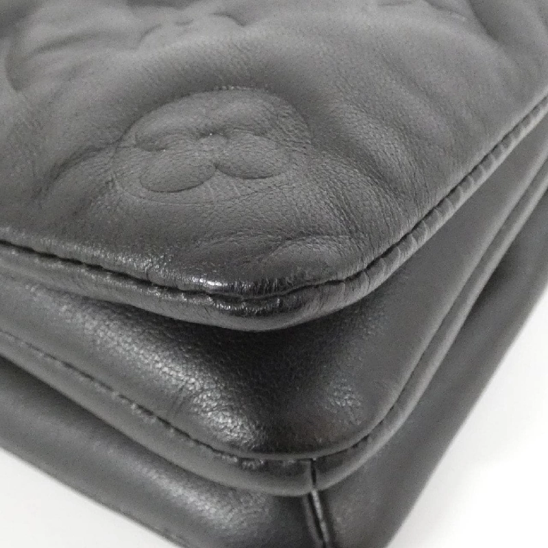 Túi xách vai Louis Vuitton Coussin M80742 612189