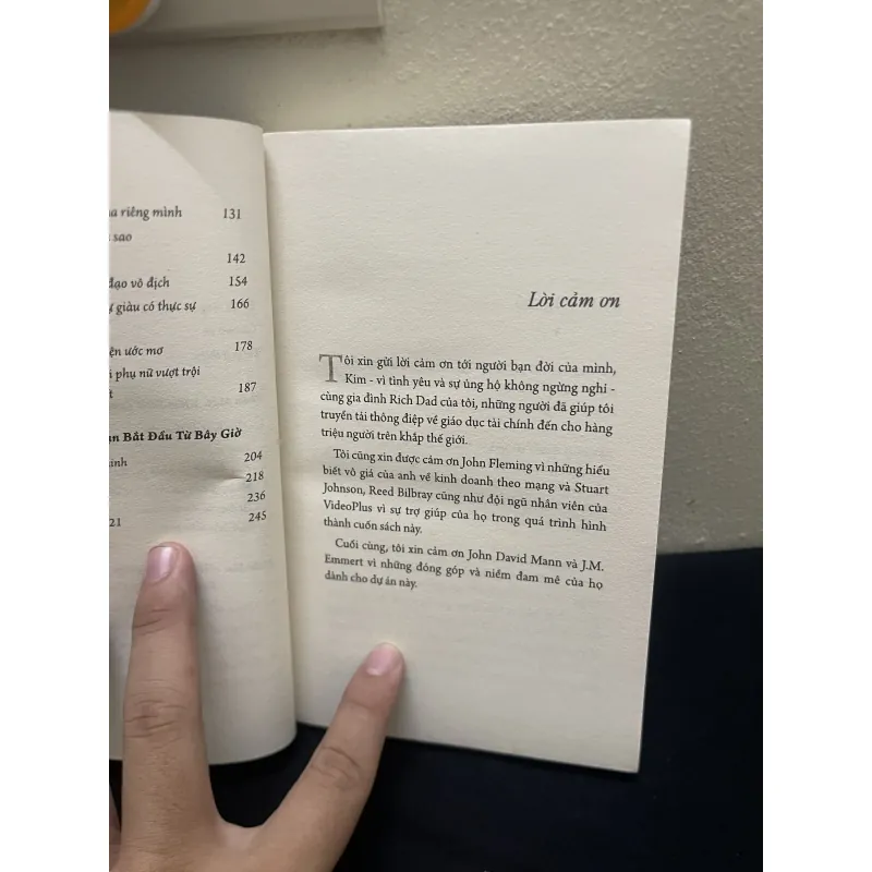 Doanh Nghiệp Của Thế Kỷ 21-ROBERT T.KIYOSAKI 1003749