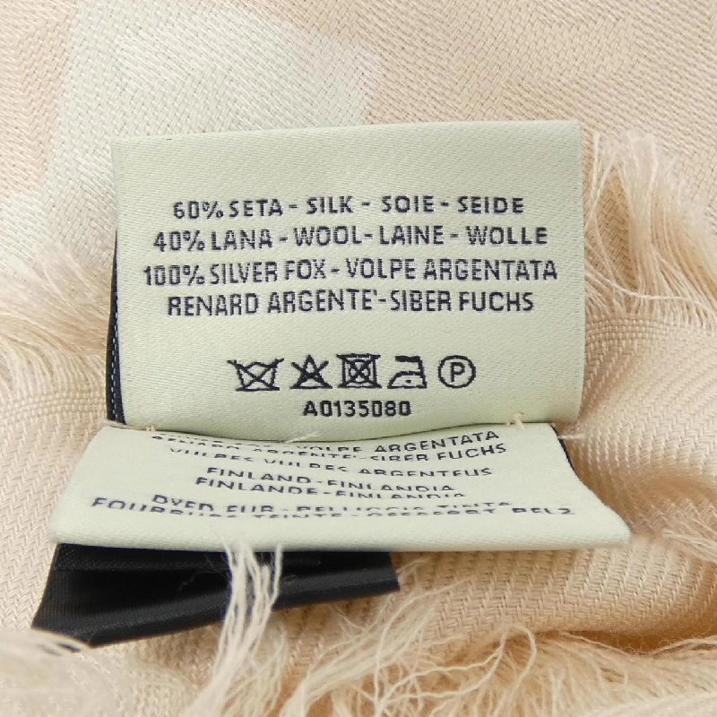 Khăn choàng FENDI - Hàng hiệu Chính hãng 835013