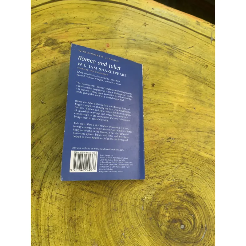 ROMEO AND JULIET - WILLIAM SHAKESPEARE  763254