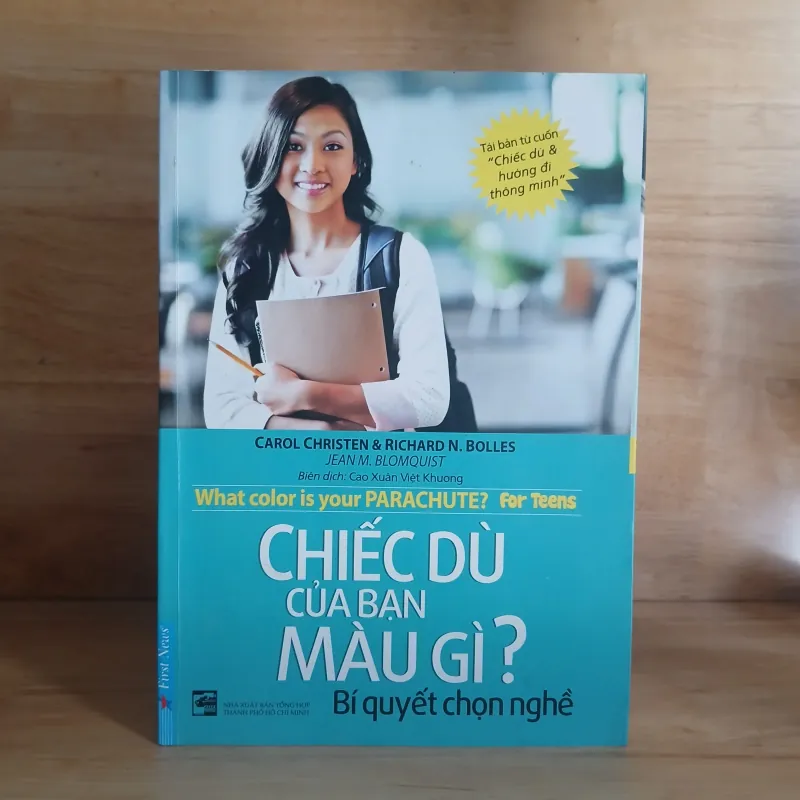 Chiếc Dù Của Bạn Màu Gì? 932364