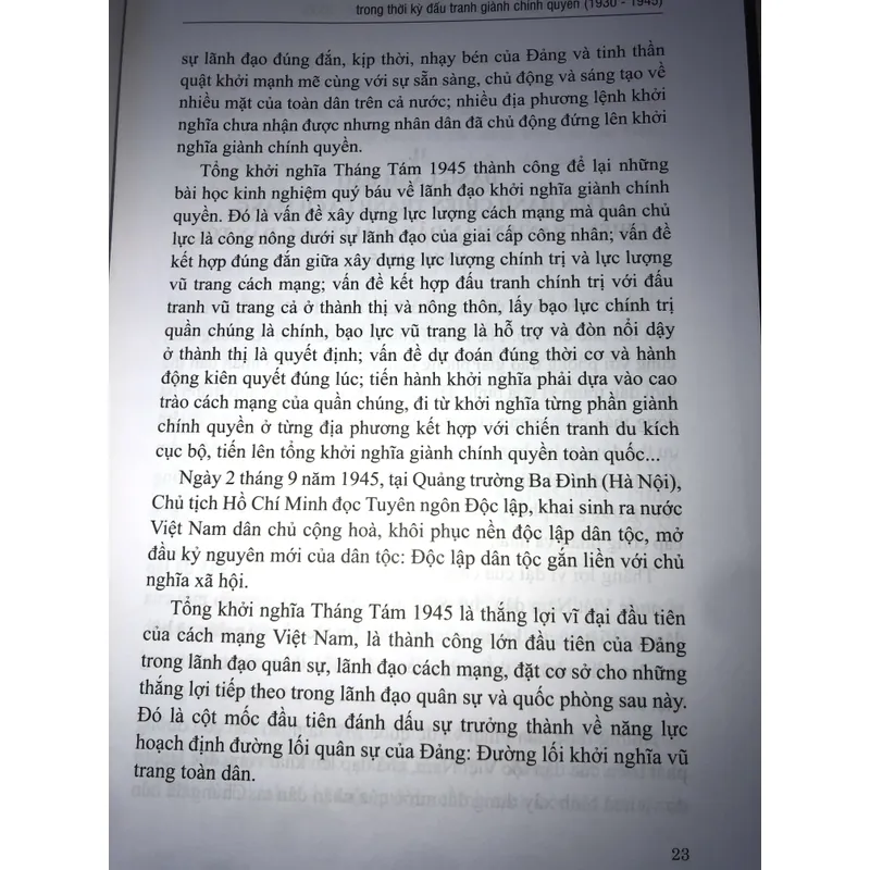 Tổng kết Đảng lãnh đạo quân sự và quốc phòng trong Cách mạng Việt Nam 1945-2000 708138