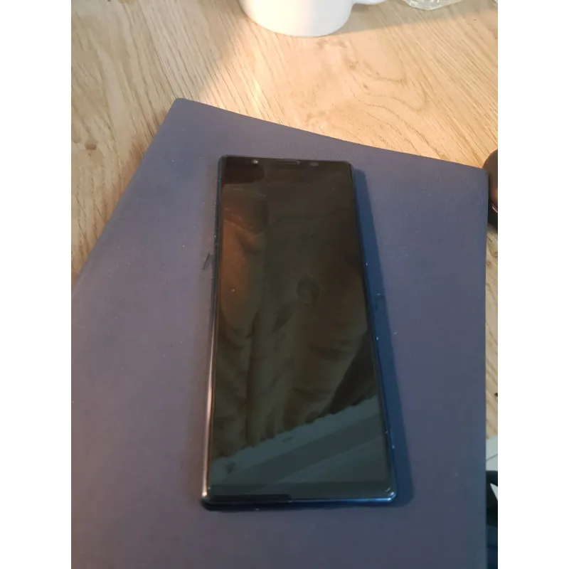 Sony Xperia 5 mark 1. Snapdragon 855 745582