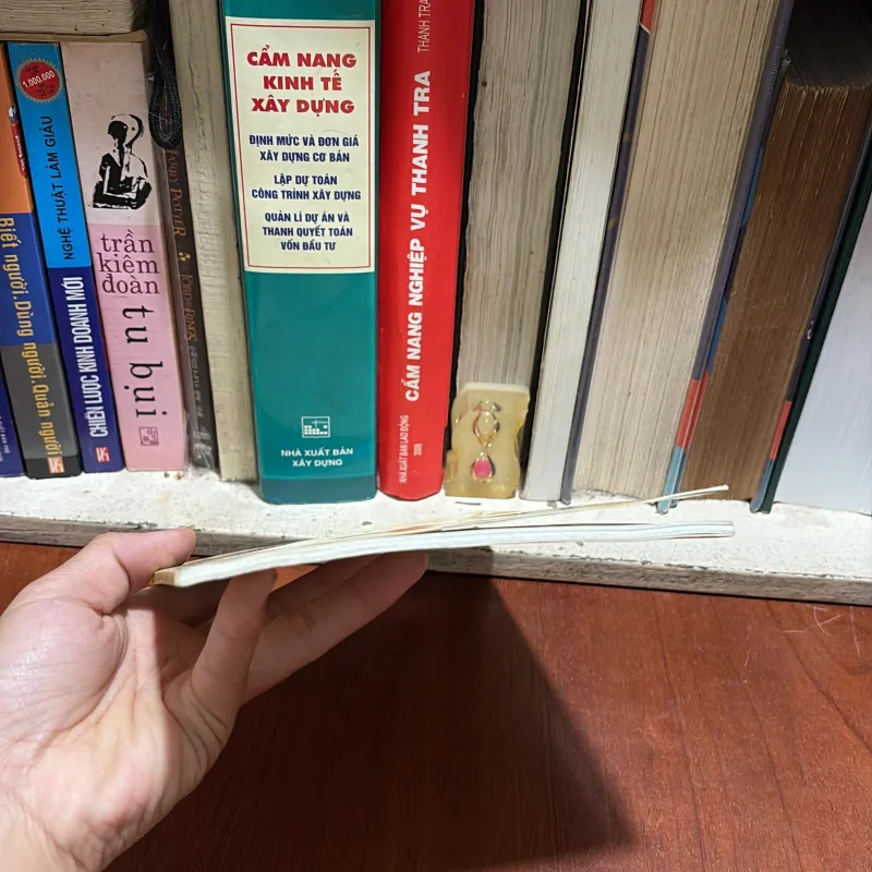 II Tác Giả Và Tác Phẩm: Tô Hoài, Nhà Văn Của Mọi Lứa Tuổi - Nguyễn Văn Tùng - 2011 801138