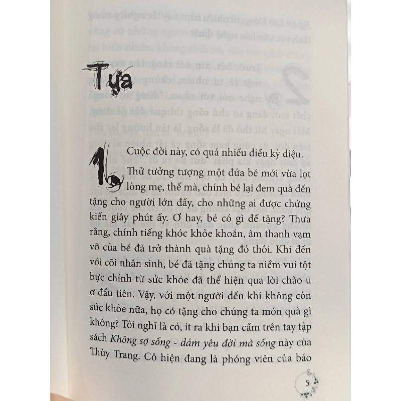 Không sợ sống, dám yêu đời mà sống - Thùy Trang 549648