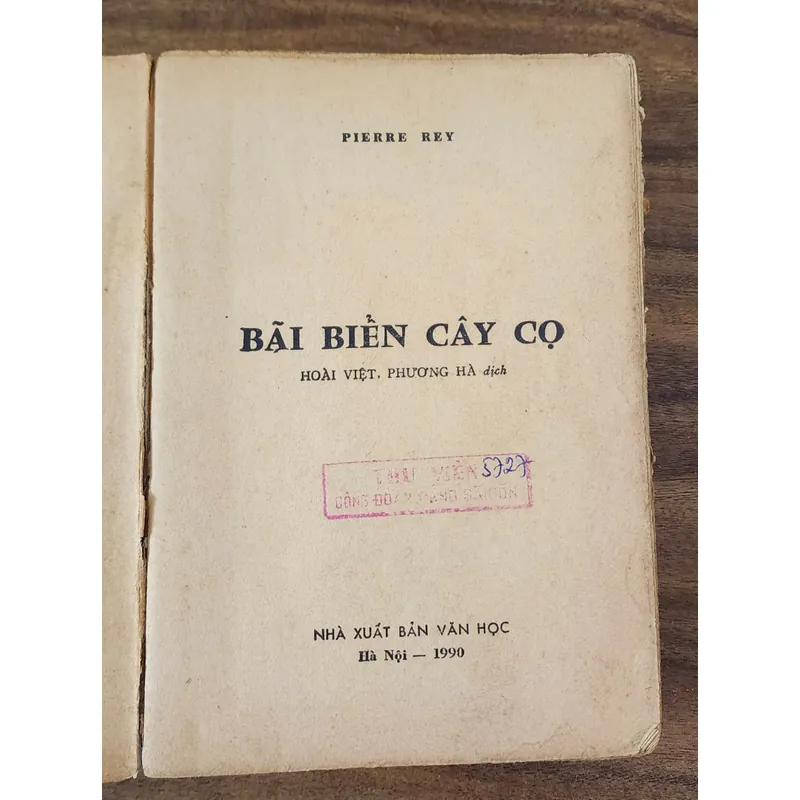 Tiểu thuyết của PIERRE REY - BÃI BIỂN CÂY CỌ (517 trang) 727198