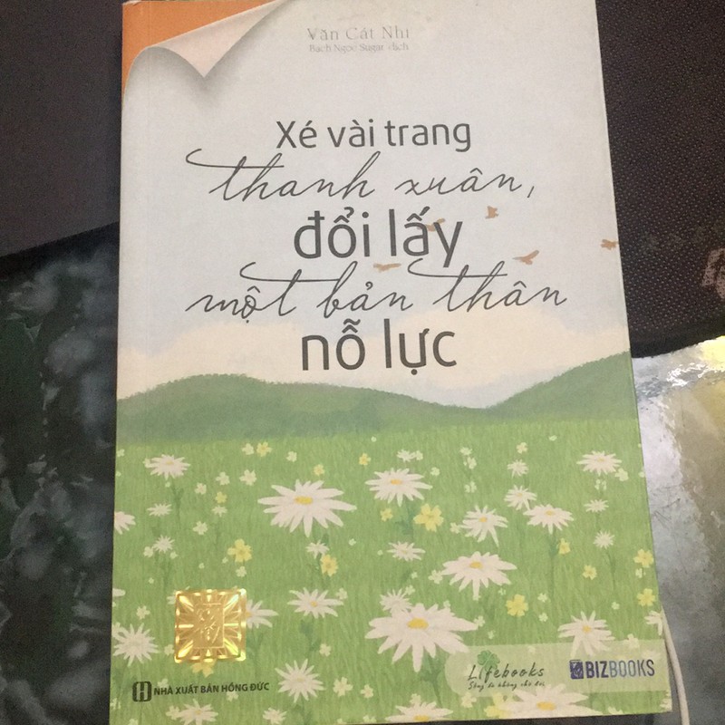 Sách Xé vài trang thanh xuân, đổi lấy một bản thân nỗ lực - đã qua sử dụng 177507