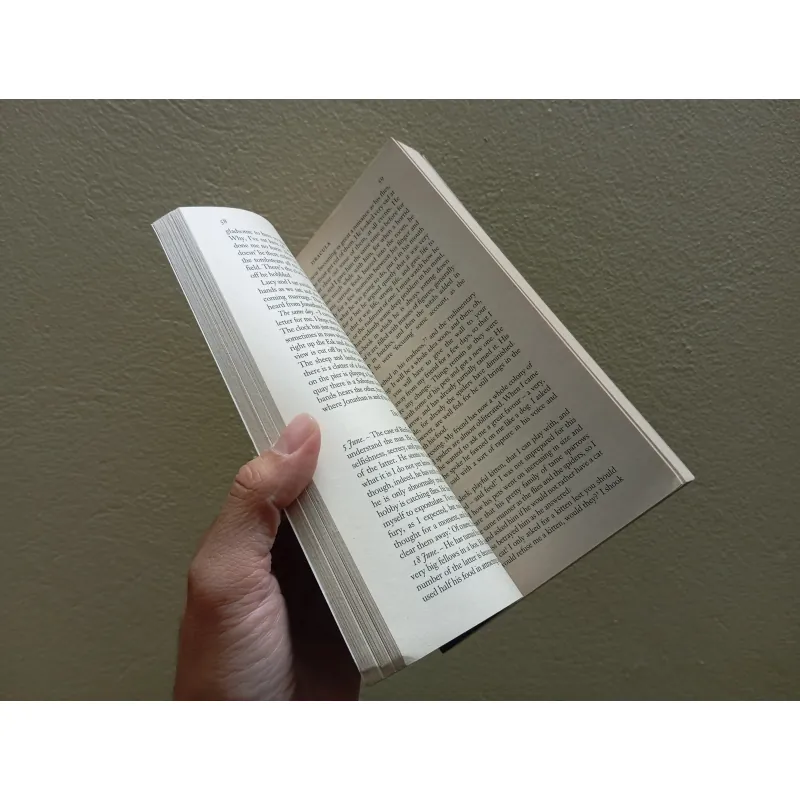 Dracula bram stocker , sách ngoại văn tiếng Anh english book  757962