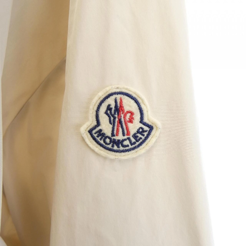 Áo khoác MONCLER TYX - Hàng hiệu Authentic 823168