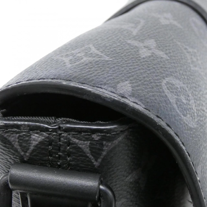 Túi đeo chéo Louis Vuitton Monogram Eclipse S-Cape Messenger M46794 - Hàng hiệu Chính hãng 803211