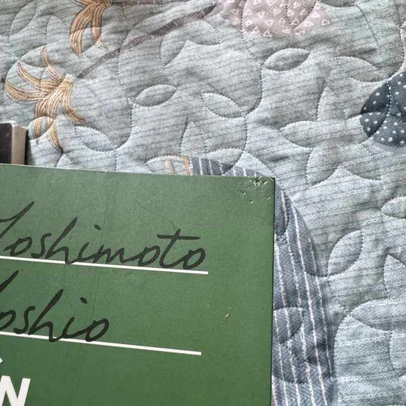 Đến Starbuck mua cà phê cốc lớn - Yoshimoto Yosio 763748