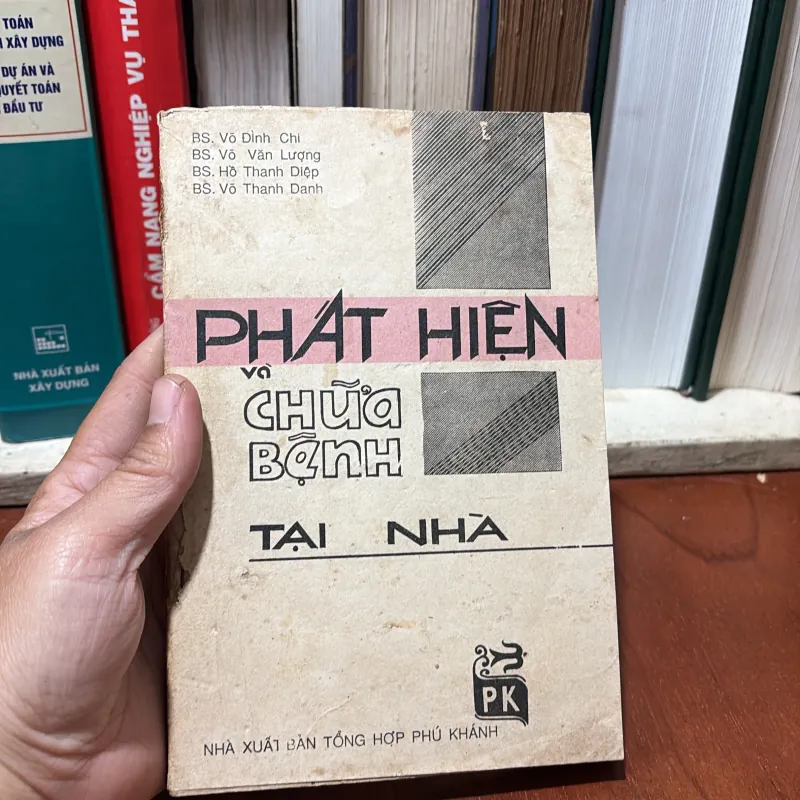 II Y Học Sức Khoẻ: Phát Hiện Và Chữa Bệnh Tại Nhà - 1988 762063