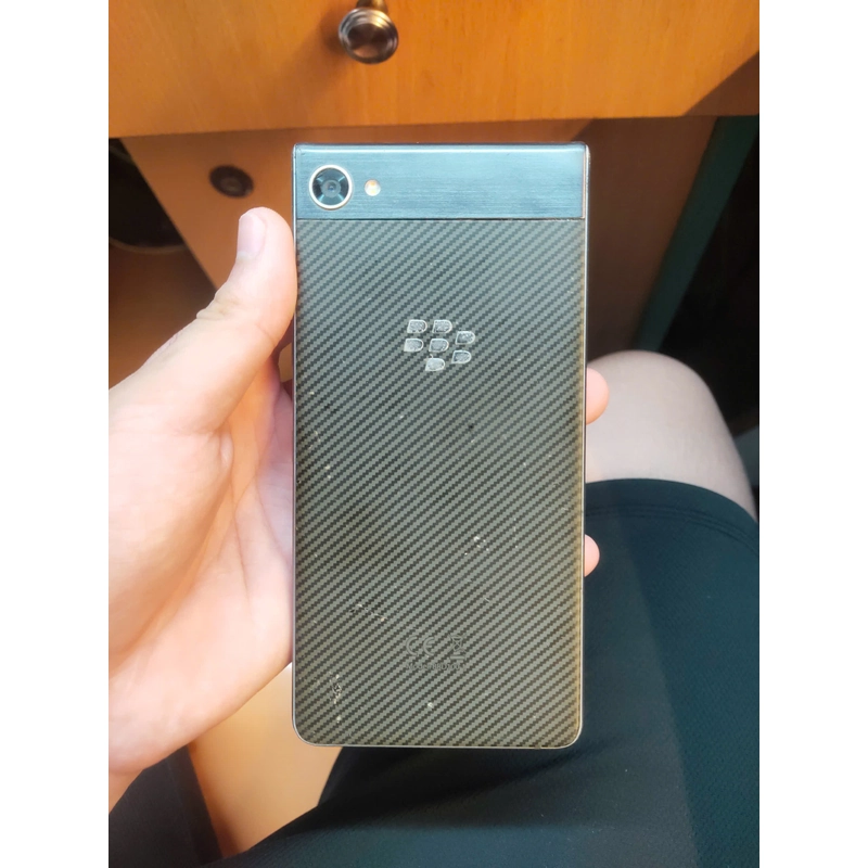 cần bán xác blackberry motion bể màn hình 539006