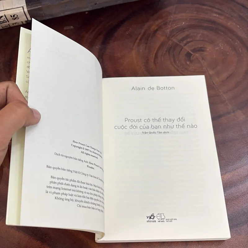 Alain De Botton - Luận Về Yêu & Proust Có Thể Thay Đổi Cuộc Đời Của Bạn Như Thế Nào - 2018 1039313