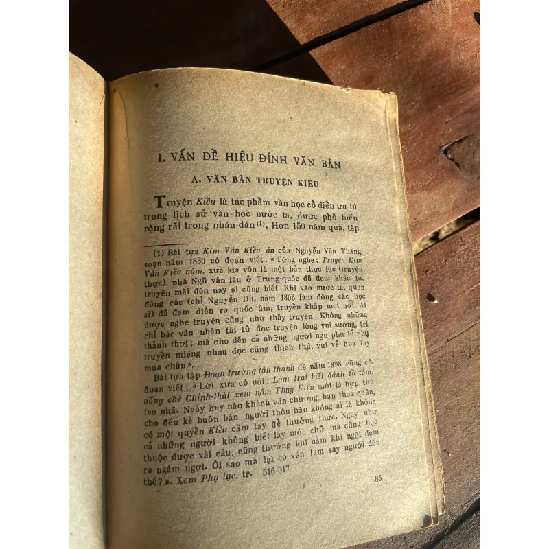 TRUYỆN KIỀU - NGUYỄN THẠCH GIANG KHẢO ĐÍNH VÀ CHÚ GIẢI 999596