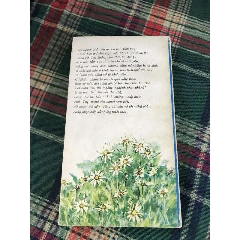 Chữ ký tác giả - Chủ Nhật Uyên Ương - Đinh Tiến Luyện 713258