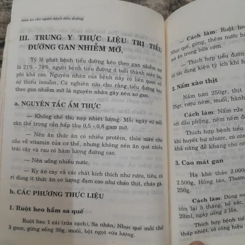Thức ăn chữa bệnh- cho người Tiểu Đường theo Trung Y. Nhóm tác giả Trần Diễm... 755692