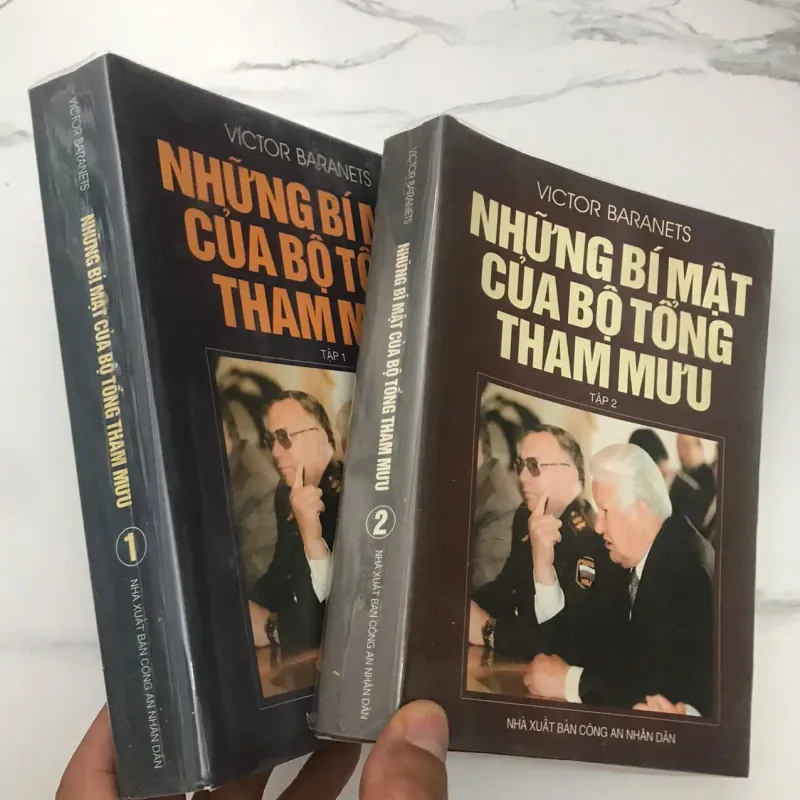 "NHỮNG BÍ MẬT CỦA BỘ TỔNG THAM MƯU" gồm Tập 1 và Tập 2 598094