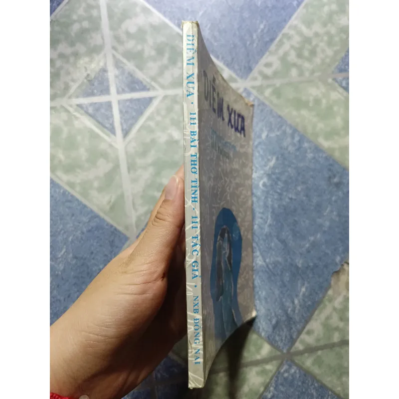 Diễm xưa - 111 bài thơ tình - 111 tác giả 1003444