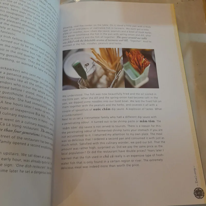 HANOI STREET FOOD - TOM VANDENBERGHE, LUK THYS 993874